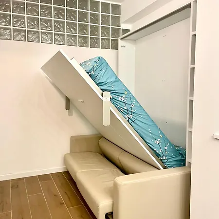 La Petite Maison A 20 Mt Dal Mare Вариготти