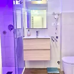 La Petite Maison A 20 Mt Dal Mare דירה