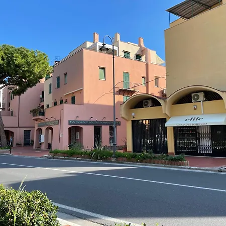 La Petite Maison A 20 Mt Dal Mare *