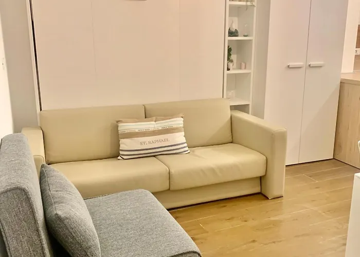 Daire La Petite Maison A 20 Mt Dal Mare